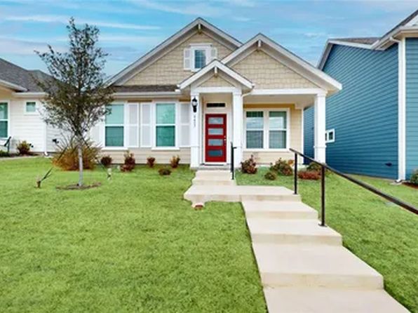 8407 Martinique Mews, Rowlett, TX 75089