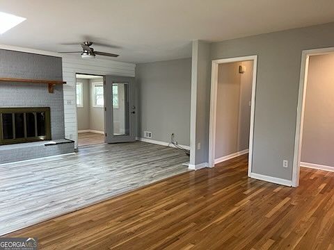 2nd image of 3158 Shabromat Way