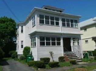 60 Surrey St, Medford, MA 02155