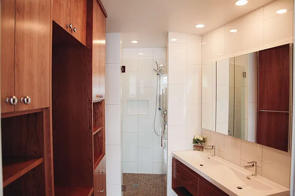 Rented by Belvedere Bridge Realty, LLC | media 9