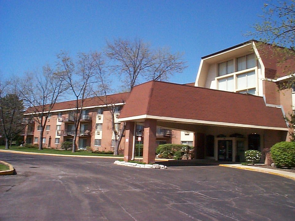 1188 Royal Glen