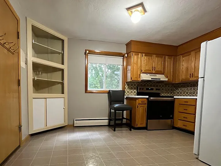 38 Jacqueline Rd #B — Photo 3