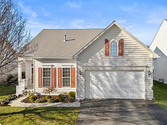 2nd image of 407 Caledonia Way