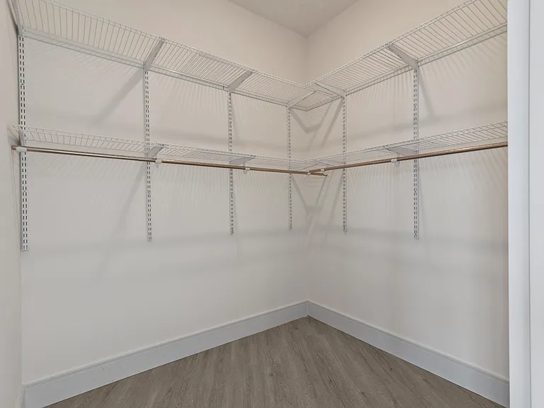 1221 E Fletcher St #211A — Photo 11