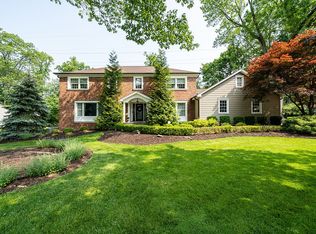 9 Byron Rd, North Caldwell, NJ 07006