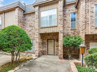 4321 Bellaire Dr S, Fort Worth, TX 76109