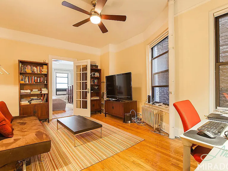 234 W 16th St #4D — Photo 3
