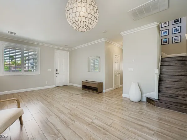 580 Playa Linda Pl, Las Vegas, NV 89138