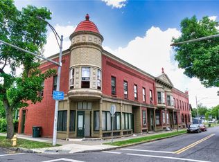 239-255 Reynolds Dr, Rochester, NY 14608