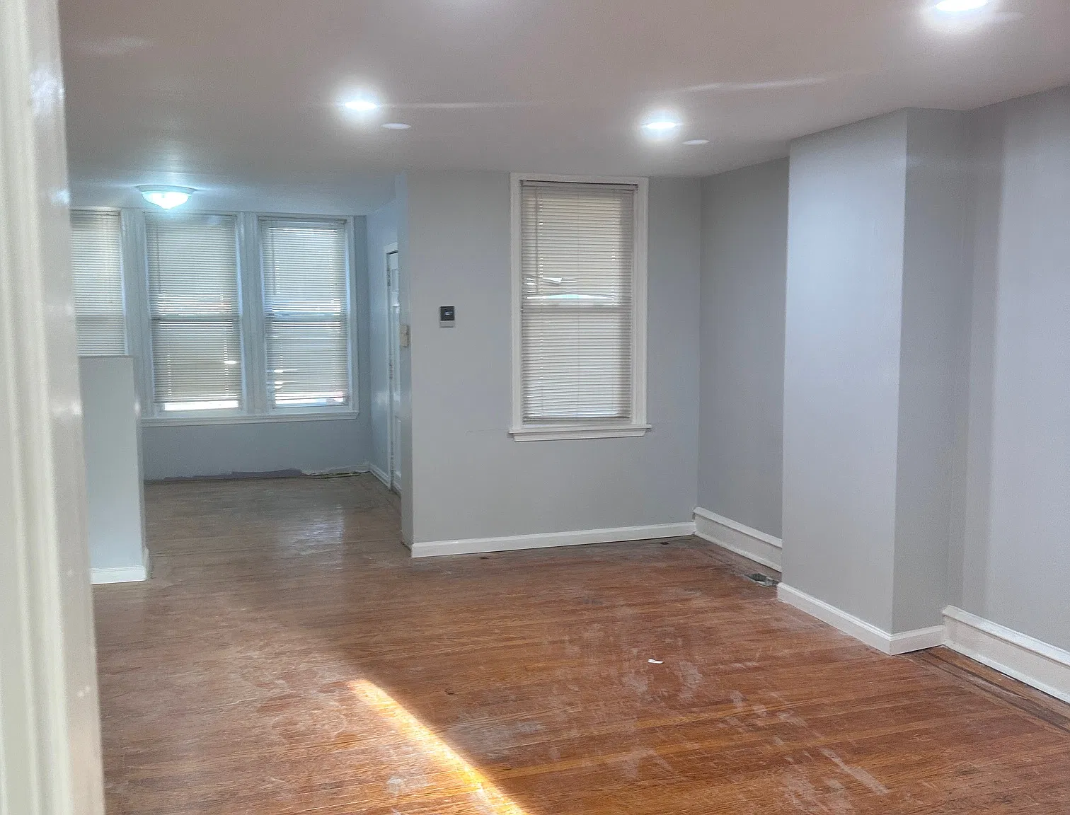 5 bed, 1853 sqft, $2,700 — Photo 1