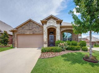3065 San Fernando Dr, Fort Worth, TX 76177