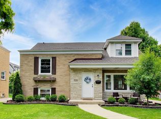 836 S Ashland Ave, La Grange, IL 60525
