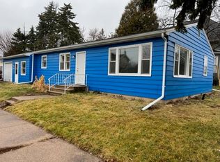 20 Huron Ave, Oshkosh, WI 54901