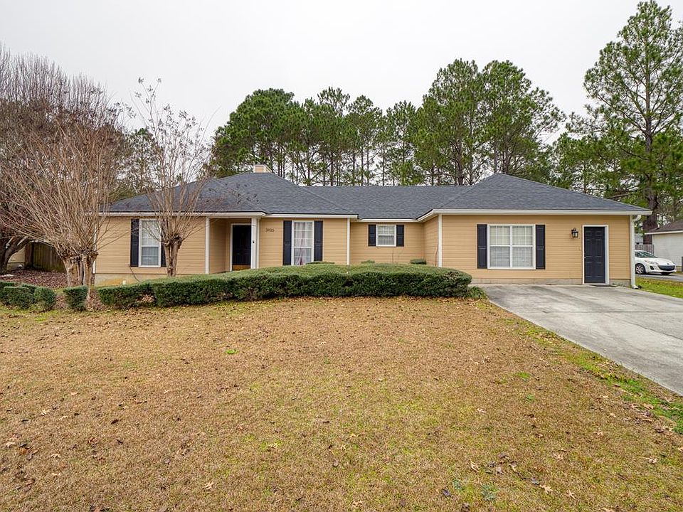 1st image of 3925 Stratford Cir