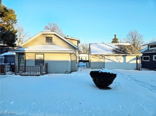 195 Mornington Rd, Vermilion, OH 44089