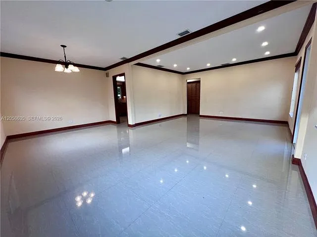 6225 SW 26th St — Photo 3
