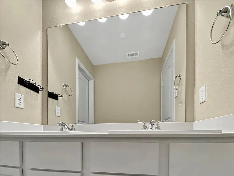 11922 Amber Oak Way — Photo 27