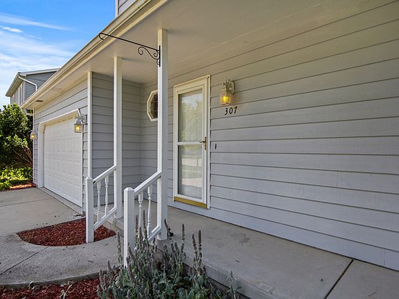 2nd image of 307 Clover Ct