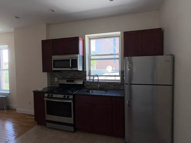 200 Linden Blvd #3C — Photo 10