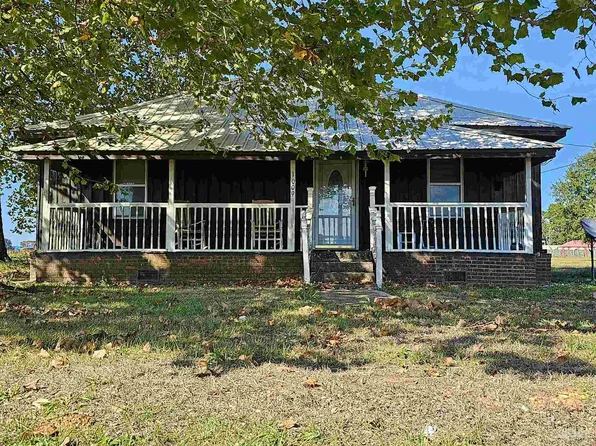 1009 McCullough Rd, Atmore, AL 36502