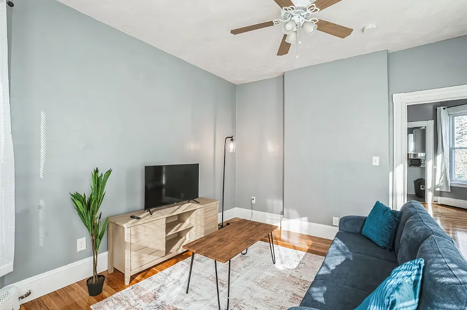 19 Harrison St #2