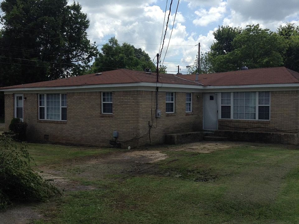 1st image of 1530 43rd Ave