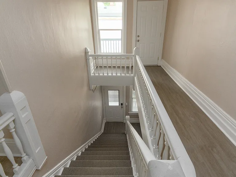 2219 W Broadway Ave #4 — Photo 6