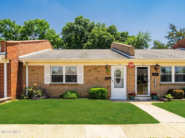 114 Bayview Court #125, Brick, NJ 08724