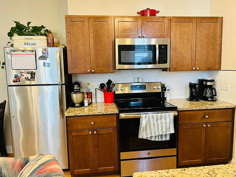 377 Angell St #1 — Photo 6