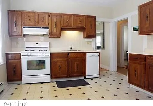 153 Langdon Ave. #1 Watertown Shared Unit Photo 8