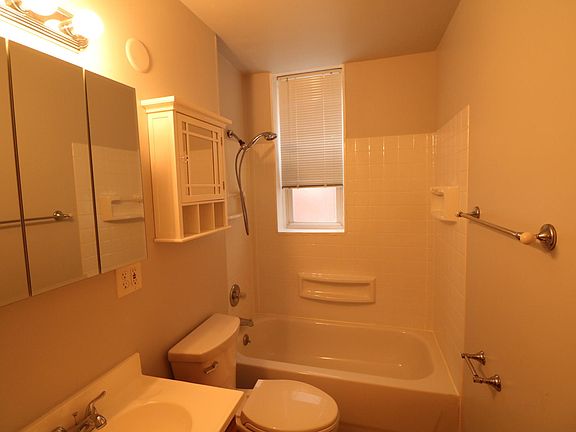 5th image of 4151 Botanical Ave #4151A