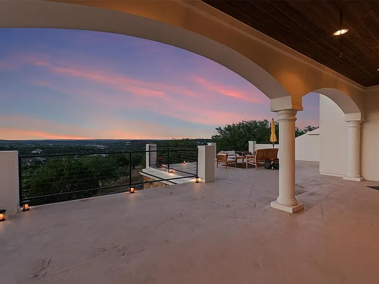 4922 Hidden Creek Ln — Photo 9
