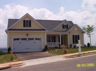 13 Perryville Ct, Staunton, VA 24401