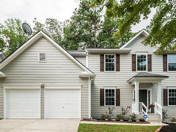 2nd image of 4014 Saddlebrook Creek Dr