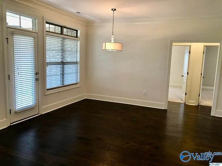 7505 Grayhawk Ct — Photo 6