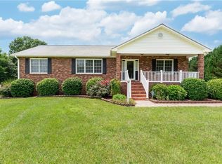 845 Howell Rd, Mocksville, NC 27028