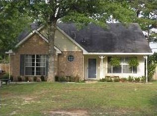 811 Copperfield Dr W, Mobile, AL 36608