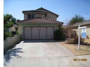 2070 Buttonwood St, Colton, CA 92324