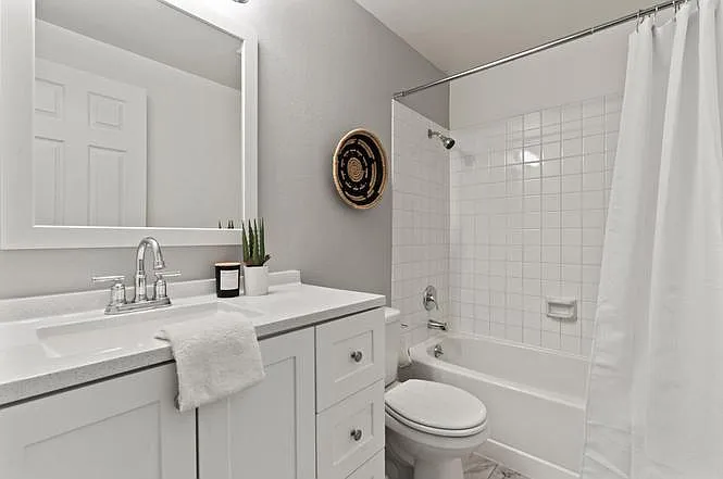 6019 E 6th Ave #L105 — Photo 12