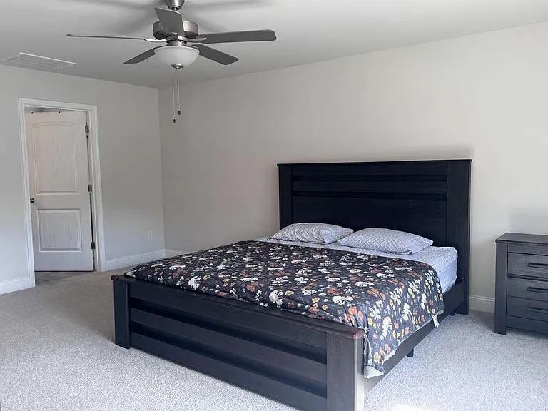 189 Karlov Rd — Photo 21