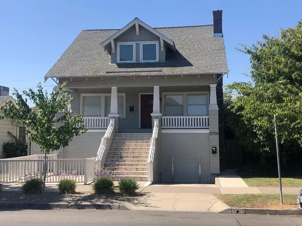 2704 S St, Sacramento, CA 95816