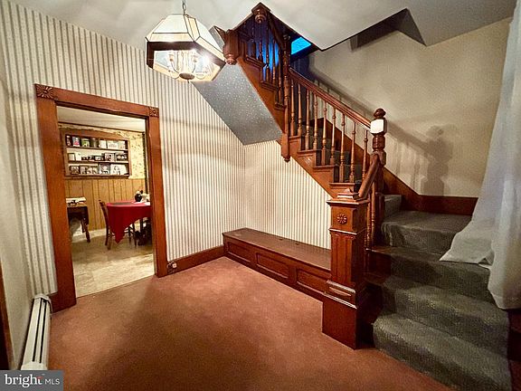 2nd image of 133 Black St