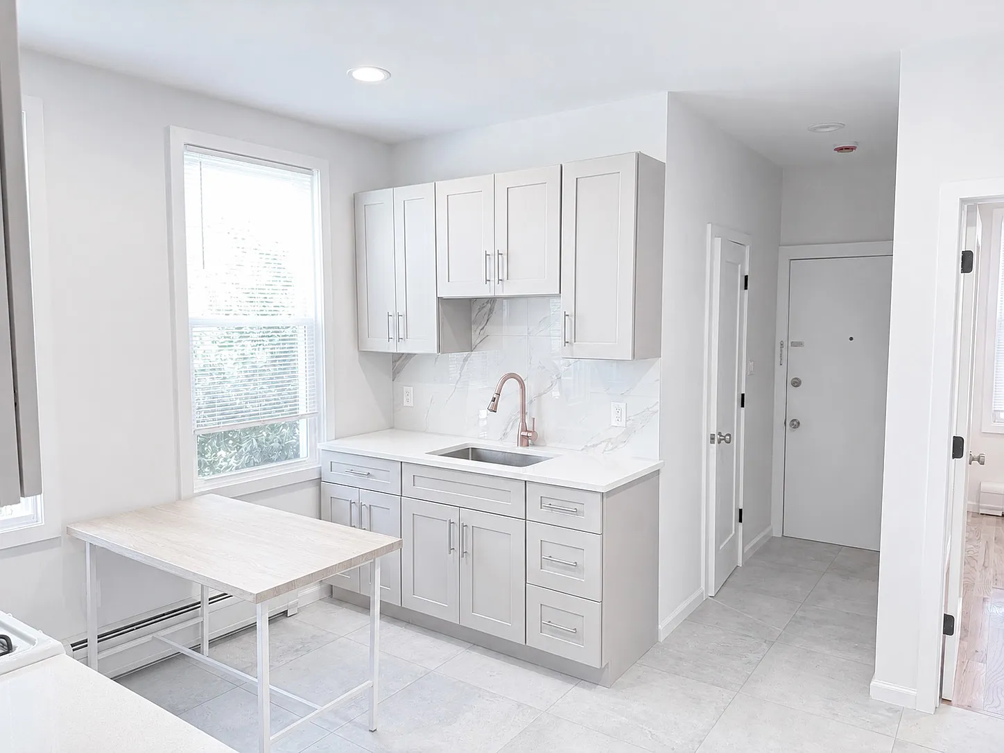 2 bed, $2,300 — Photo 4