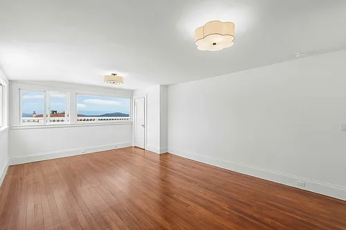 3737 Washington St — Photo 35