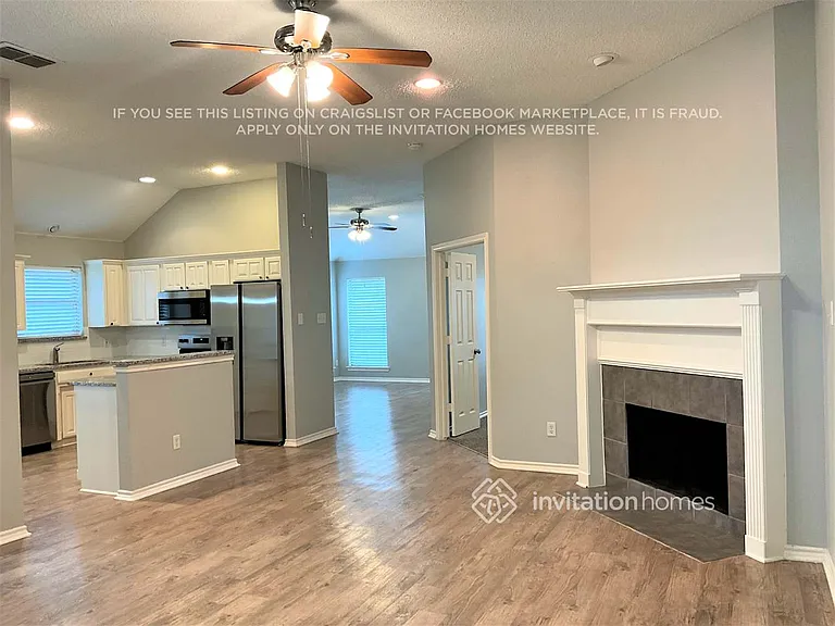 1117 Park Gln — Photo 8