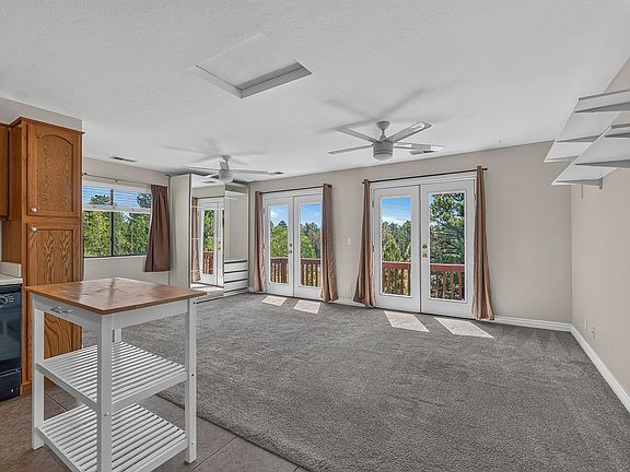 5th image of 1519 E Payton Way #1