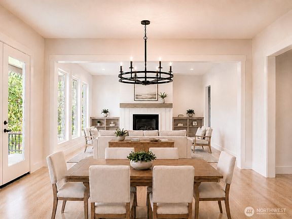 5th image of 6410 Shadow Creek Lane NE