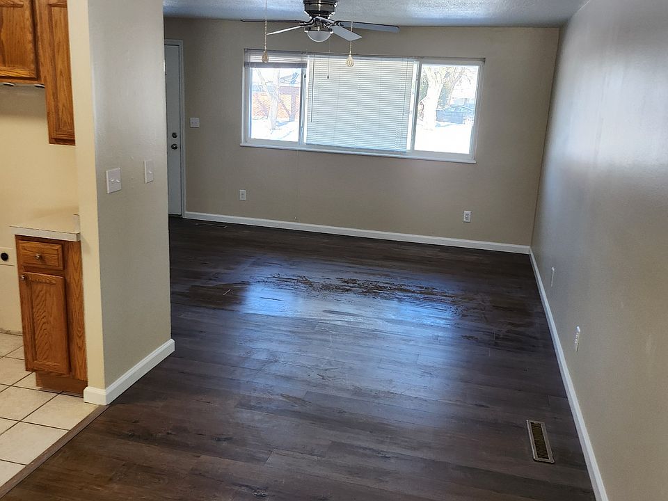 1st image of 5548 Shady Oak St