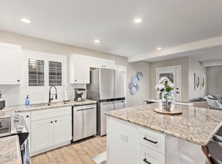 20 S Buena Vista Ave UNIT 109, Gilbert, AZ 85296