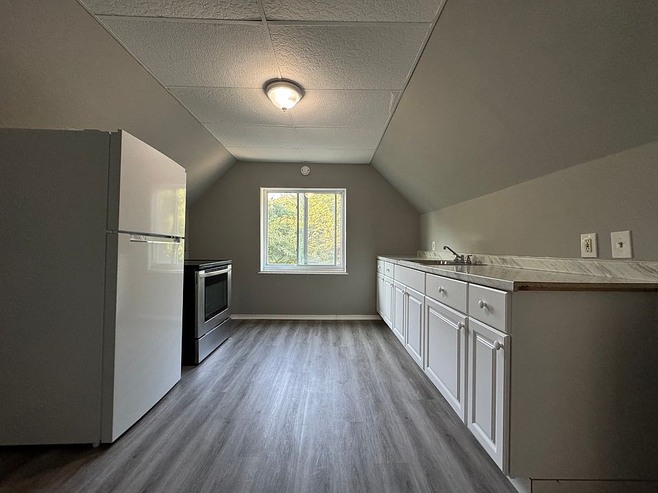 1st image of 49 Fairview St #3A